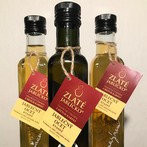 CIDRE BÍLÉ KARPATY a Jablečný ocet ZLATÉ JABLÍČKO